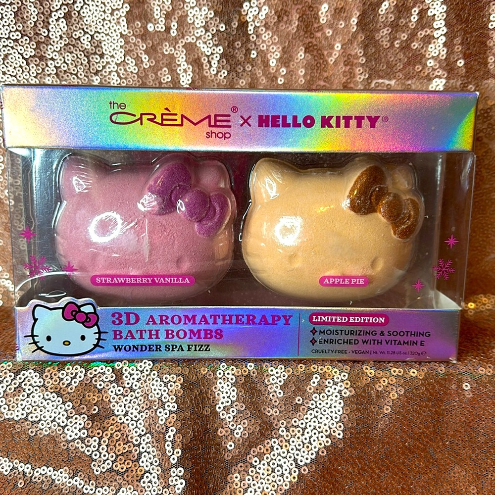 The CRÈME shop x Hello Kitty limited edition 3D aromatherapy bath bombs